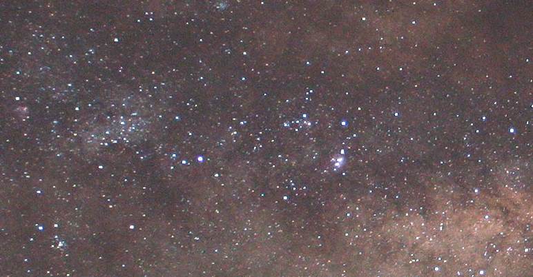 barnDoor19Jun06CloseupMilkyWayWide.jpg (53296 bytes)